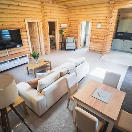 Aspen Lodge, Amazing New Log Cabin With Hot Tub - Sleeps 6 - Felmoor Park Morpeth Exterior photo