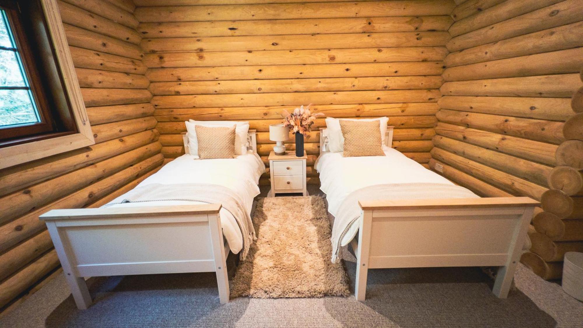 Aspen Lodge *