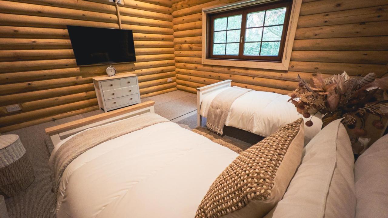 Aspen Lodge *